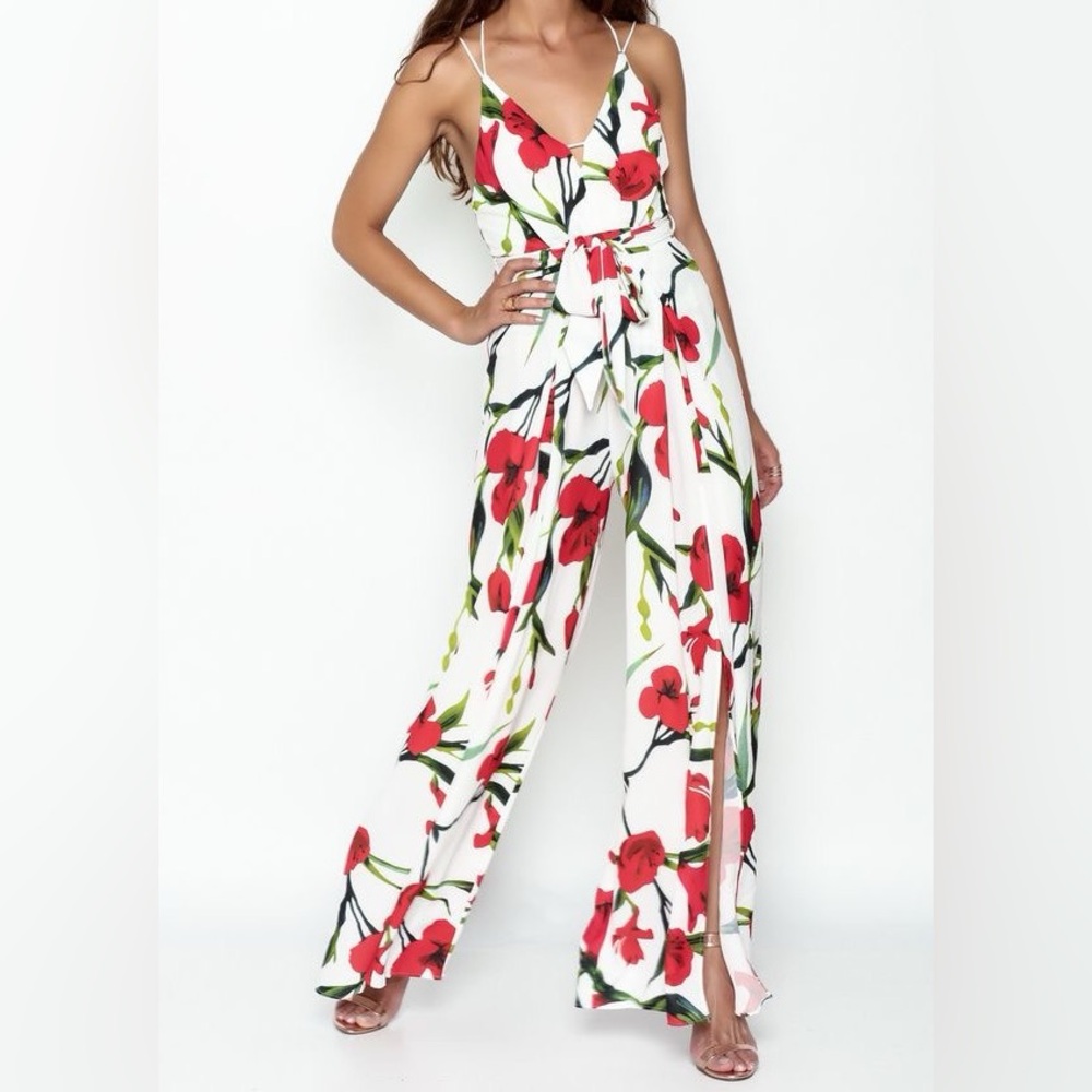 Lilyful Floral Red & White Tie Waist JumpSuit, size M
